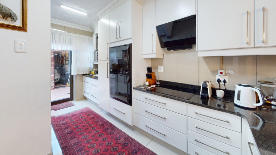 3 Bedroom Property for Sale in Humewood Eastern Cape